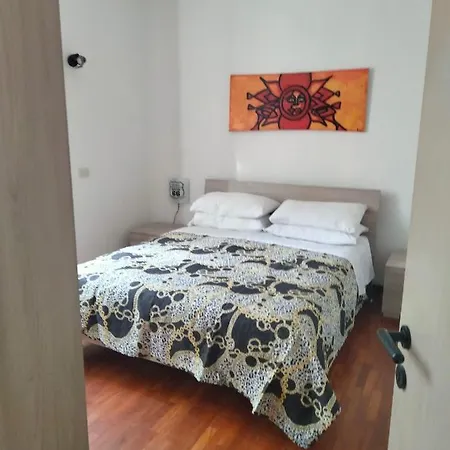 House Appartament Near San Pietro *