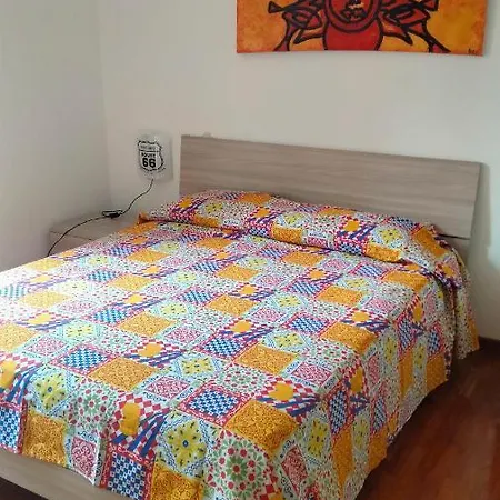 House Appartament Near San Pietro *