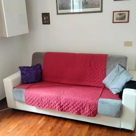 House Appartament Near San Pietro Apartment *